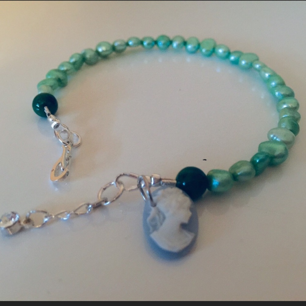 Beaded bracelet